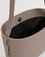 Zenia Shoulder Bag | Sand Beige Leather - Image 4